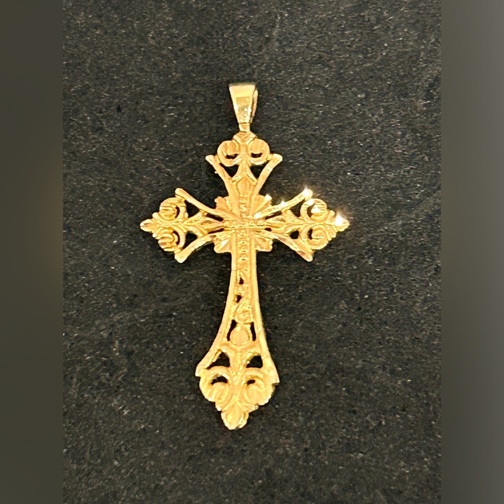 14K Gold Filigree UNISEX Gold Cross Pendant
